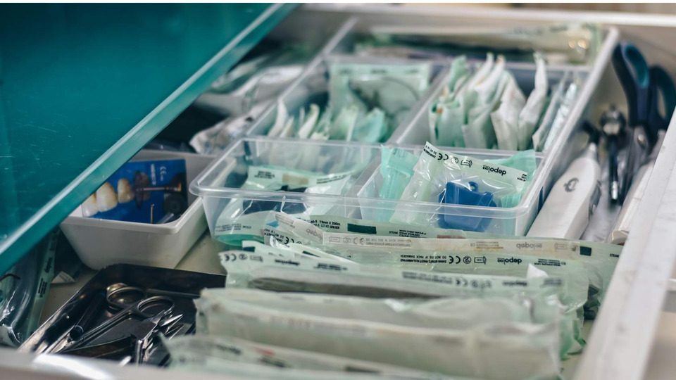 Feline Chronic Gingivostomatitis – Current Concepts in Clinical Management